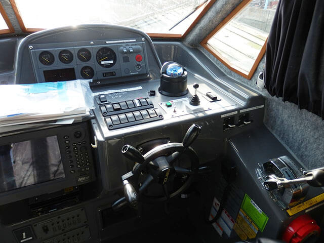 ヤンマー シャフト船 DE40 6CZ-GT H16年式 の写真7枚目