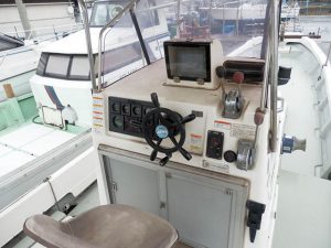 ヤマハ ドライブ船 YD-32B D385KUH H13年式 の写真3枚目