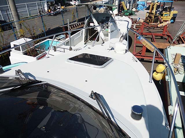 ヤンマー ドライブ船 FM23 4LH-DTZ H4年式 の写真2枚目