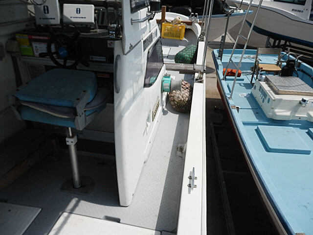 ヤンマー シャフト船 DE26 4JH3-HT H11年式 の写真6枚目