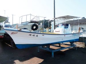 ヤンマー ドライブ船 DE24CZ 4JH-HTZ S61年式 の写真1枚目