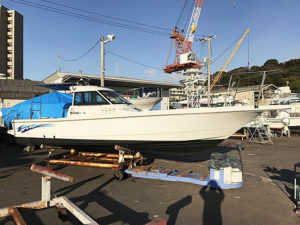 ヤンマー ドライブ船 LF28Z 4LH-DTZ H20年式 の写真1枚目