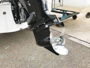 ヤンマー 船外機 FX24C スズキ250馬力 H29年式 の写真13枚目