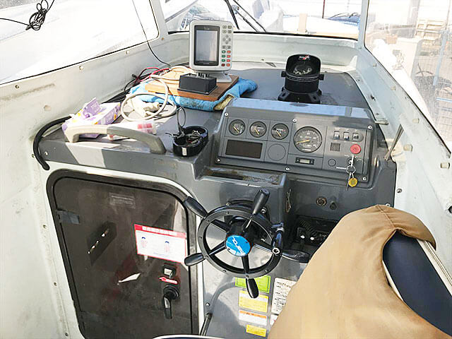 ヤンマー ドライブ船 DE28GZ 4LH-HTZAY H7年式 の写真9枚目