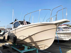 ヤンマー シャフト船 EX28C 4LV250J R5年式 の写真1枚目