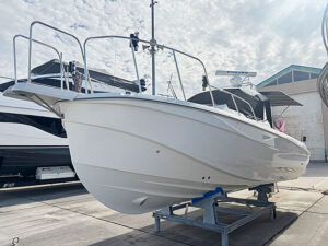 ヤンマー シャフト船 EX28C 4LV250J R4年式 の写真2枚目