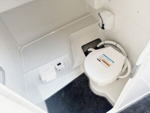 ヤンマー シャフト船 EX28C 4LV250J R4年式 の写真14枚目