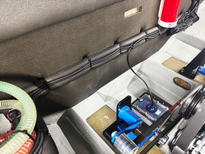 ヤンマー シャフト船 EX28C 4LV250J R4年式 の写真18枚目