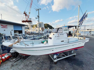 中古艇 ヤンマー DE26GZ の写真1枚目