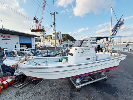中古艇 ヤンマー DE26GZ の写真