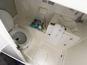 ヤマハDFR33トイレルーム