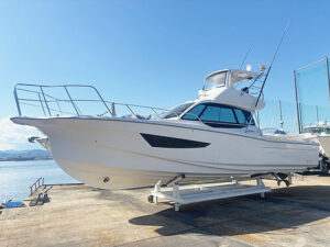 ヤンマーEX38A-FB 左舷全体
