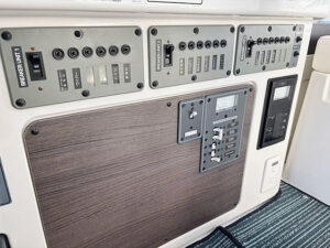 ヤンマーEX38A-FB ブレーカーパネル